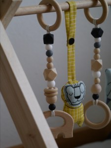 DIY Babygym in skandinavischen Stil